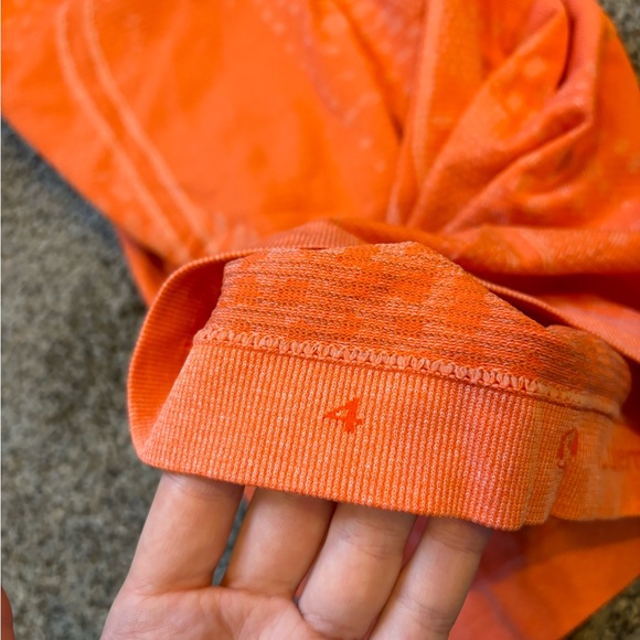 Lululemon Swiftly Tech Tank - Picture 3 of 3